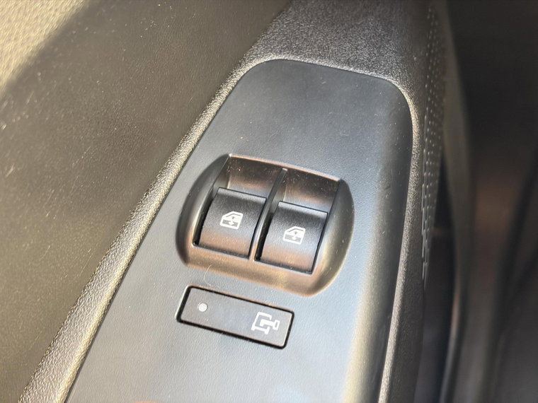 Vehicle Image 26