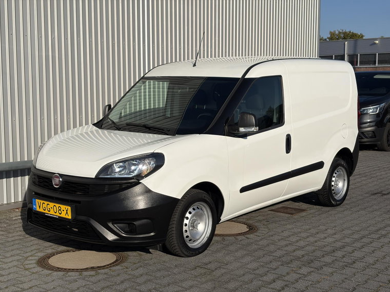 Vehicle Image 27