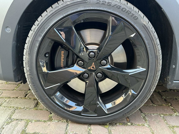 Vehicle Image 23
