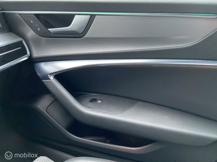 Vehicle Image 50