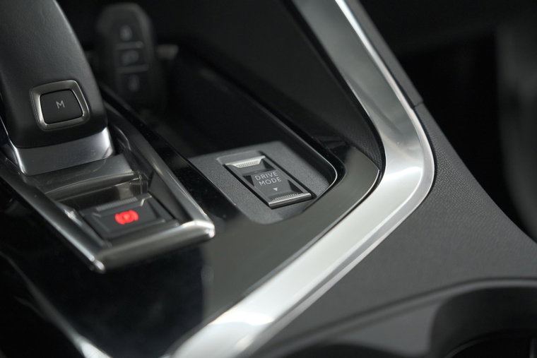 Vehicle Image 40