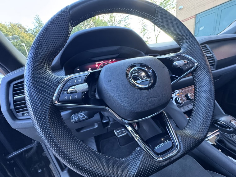 Vehicle Image 29