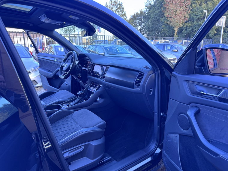 Vehicle Image 38