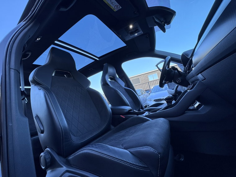 Vehicle Image 41