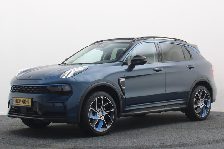 Vehicle Image 16