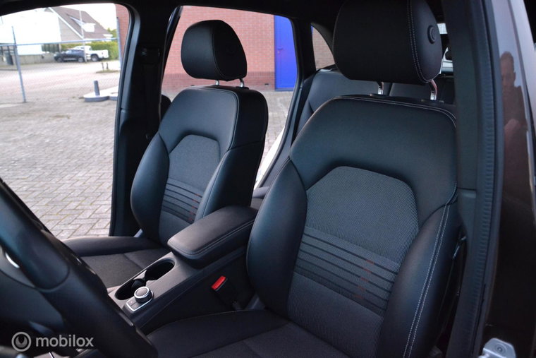 Vehicle Image 40