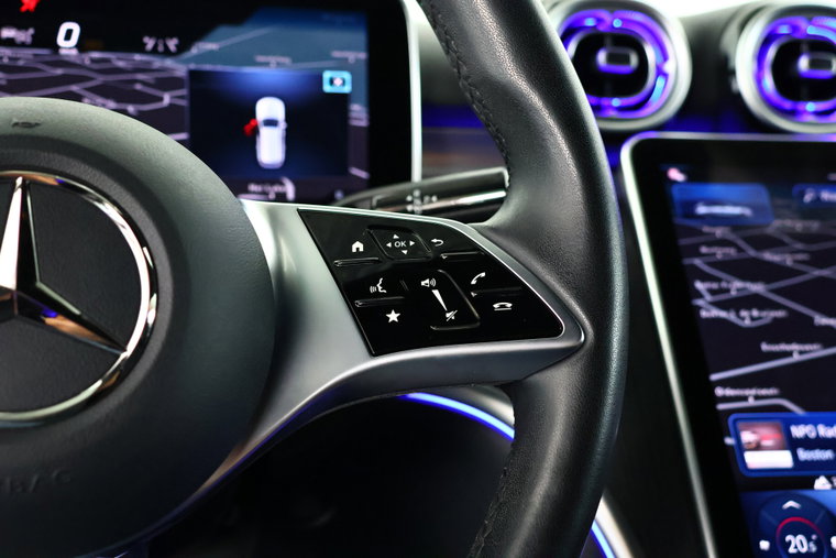 Vehicle Image 30