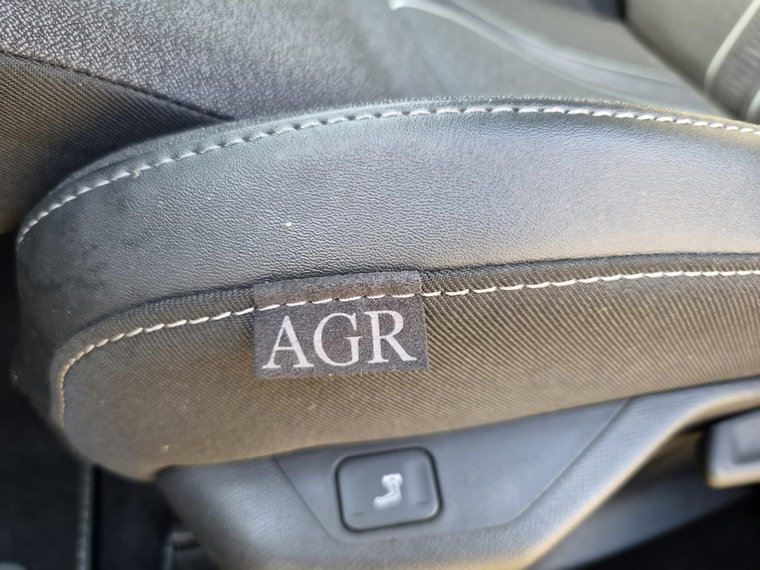 Vehicle Image 26