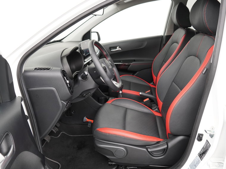Vehicle Image 18