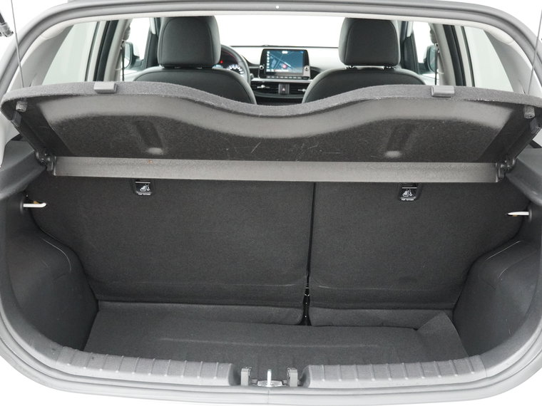 Vehicle Image 35