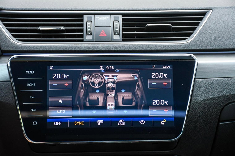 Vehicle Image 19