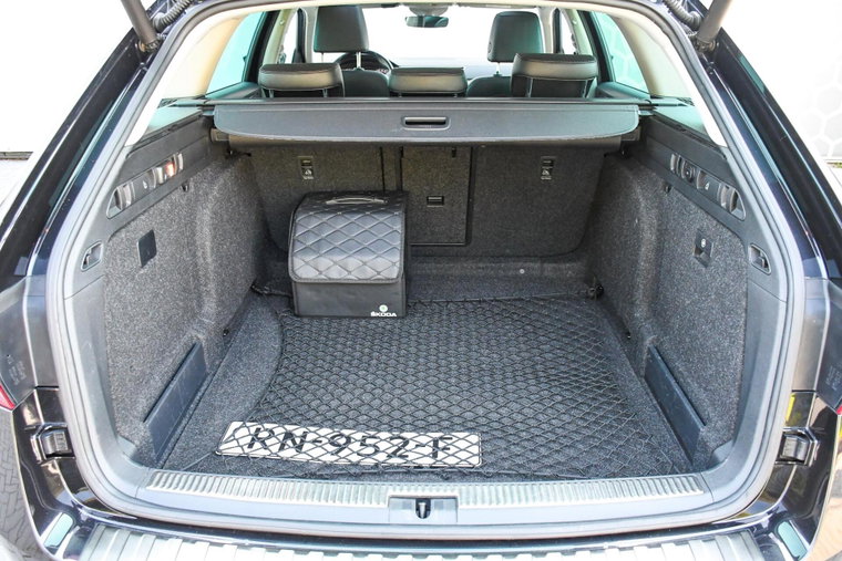 Vehicle Image 48