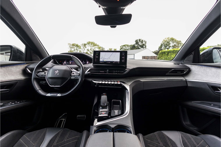 Vehicle Image 21