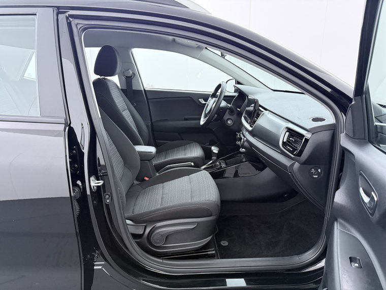 Vehicle Image 40