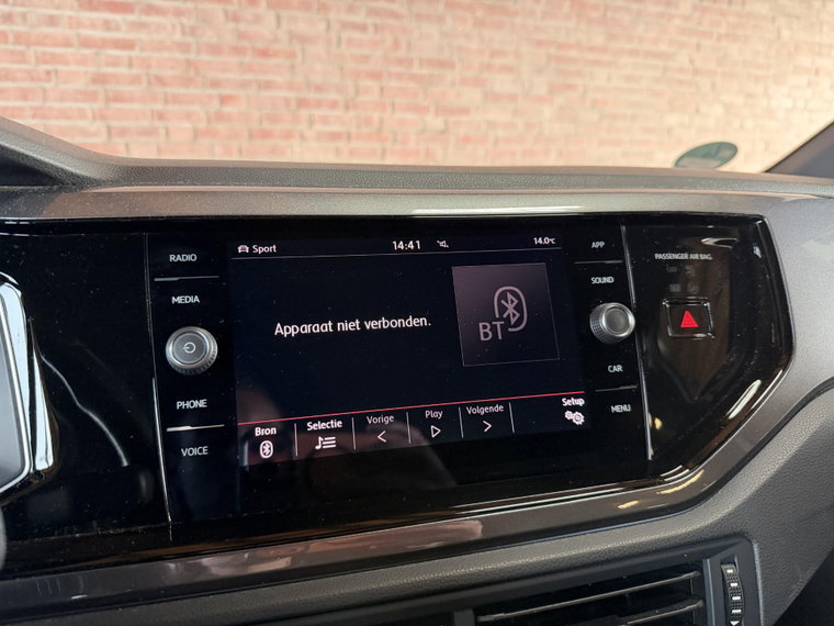 Vehicle Image 15