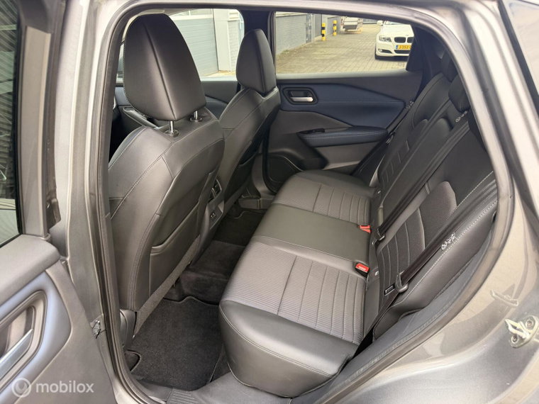 Vehicle Image 39