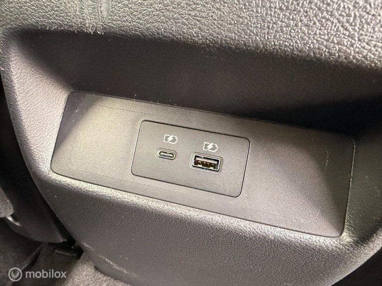Vehicle Image 49
