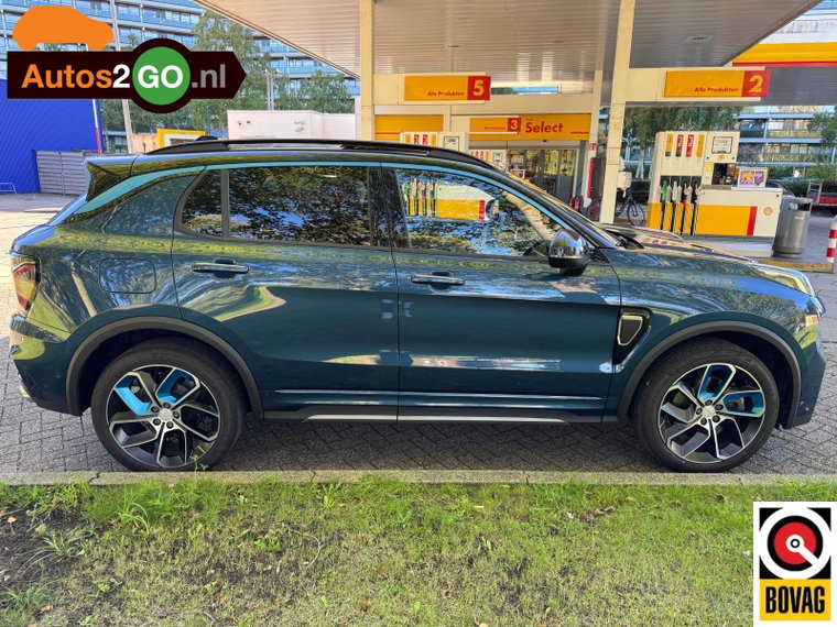Vehicle Image 21