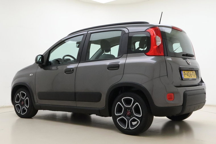 Vehicle Image 12