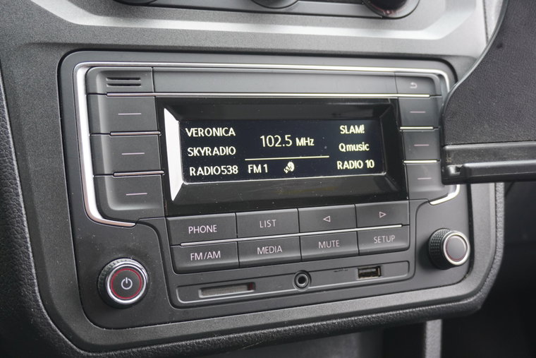 Vehicle Image 11
