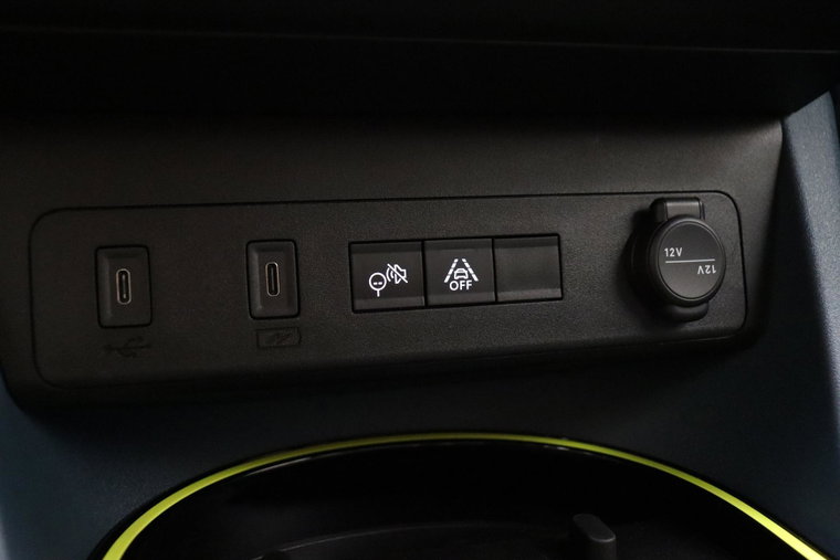 Vehicle Image 33