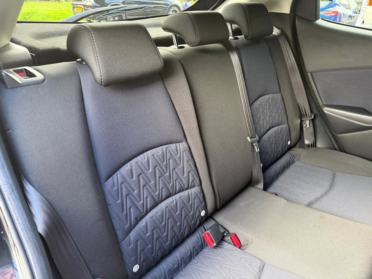 Vehicle Image 36