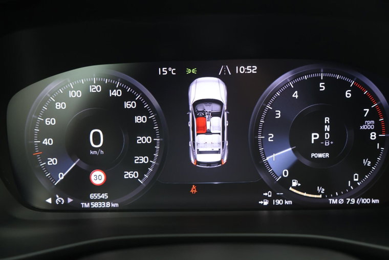 Vehicle Image 16