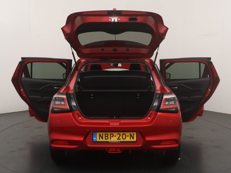 Vehicle Image 21
