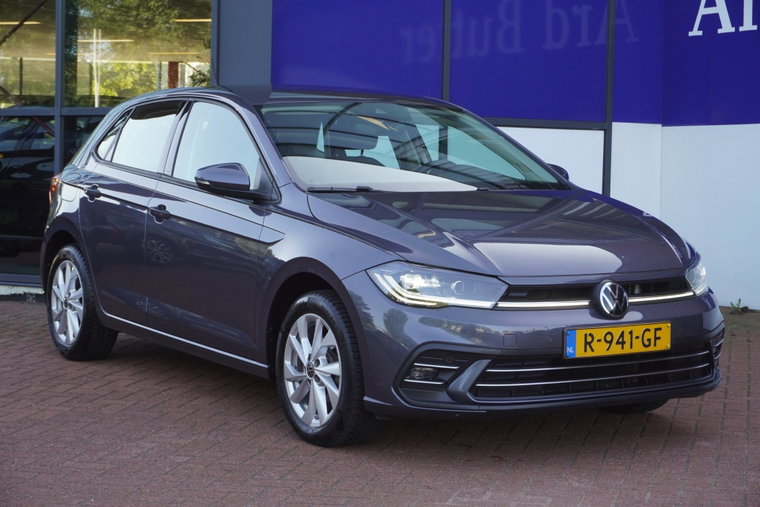 Vehicle Image 18