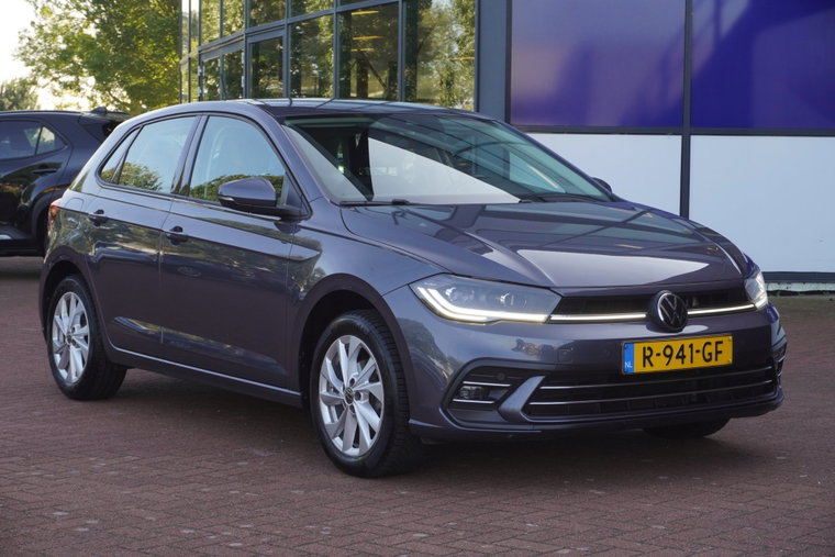 Vehicle Image 30