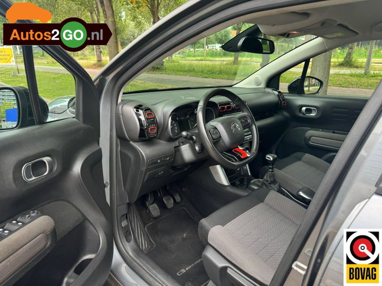 Vehicle Image 7