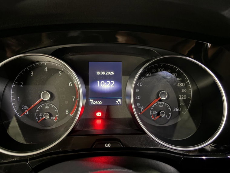 Vehicle Image 38