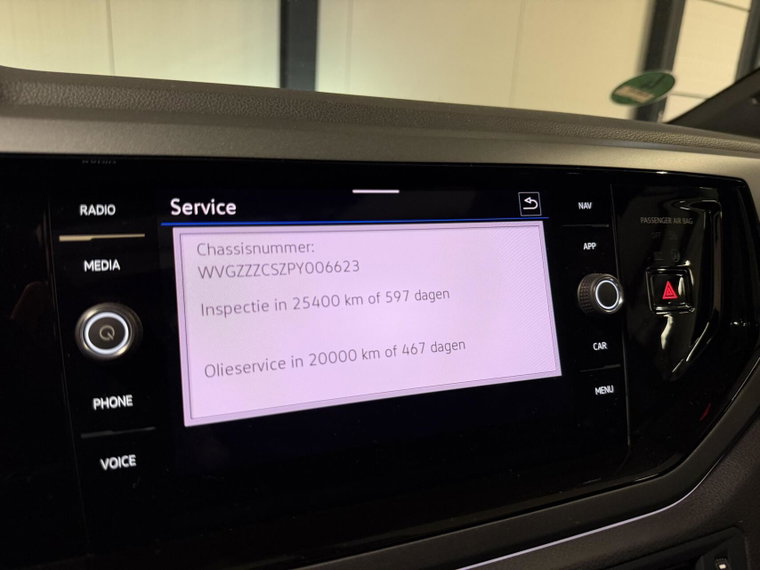 Vehicle Image 37
