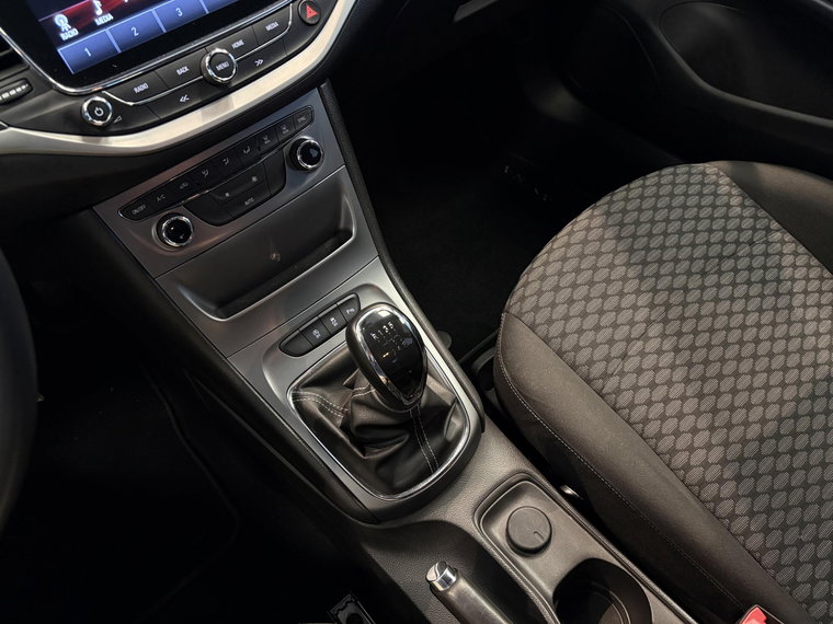 Vehicle Image 36