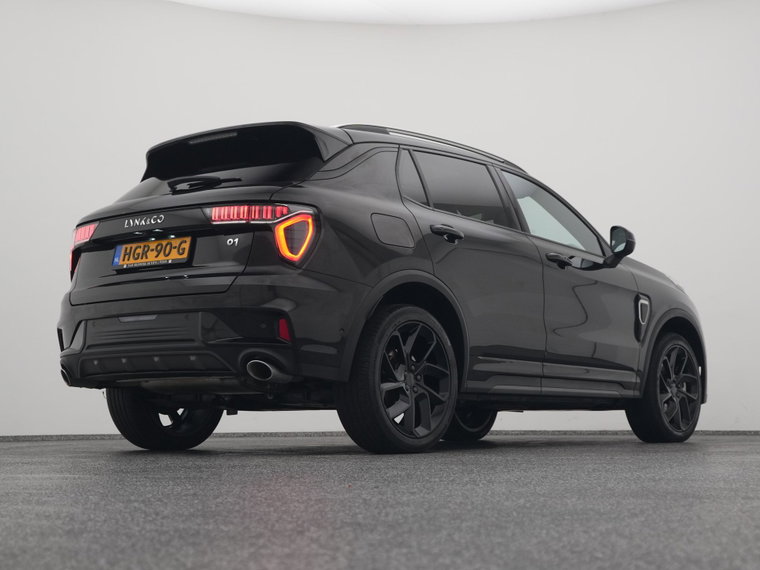 Vehicle Image 16