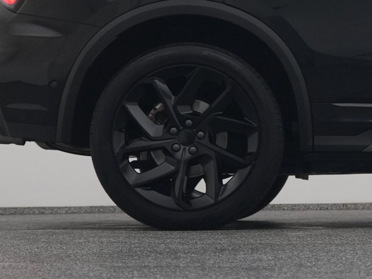 Vehicle Image 41