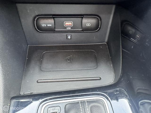 Vehicle Image 28