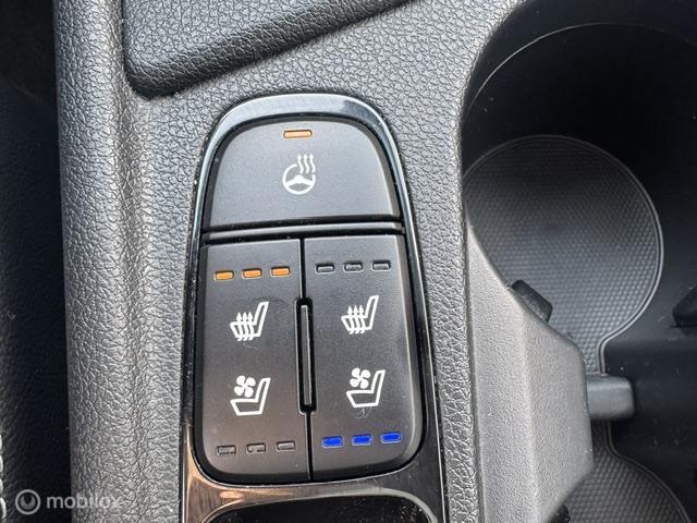 Vehicle Image 29