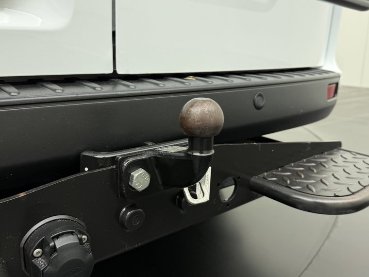 Vehicle Image 26