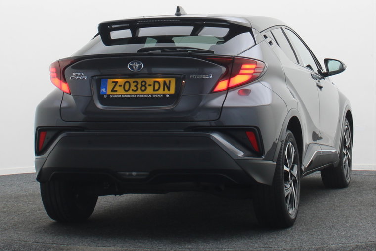 Vehicle Image 19