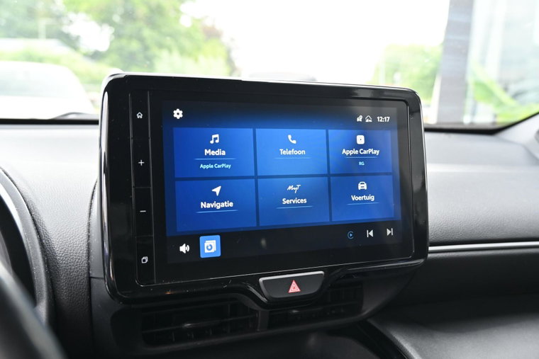 Vehicle Image 11
