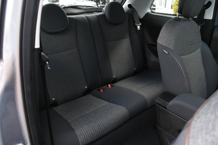Vehicle Image 19