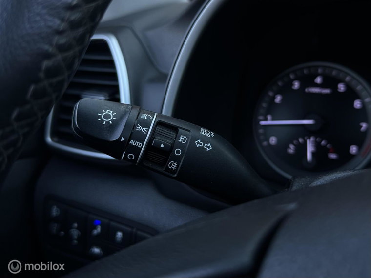 Vehicle Image 45