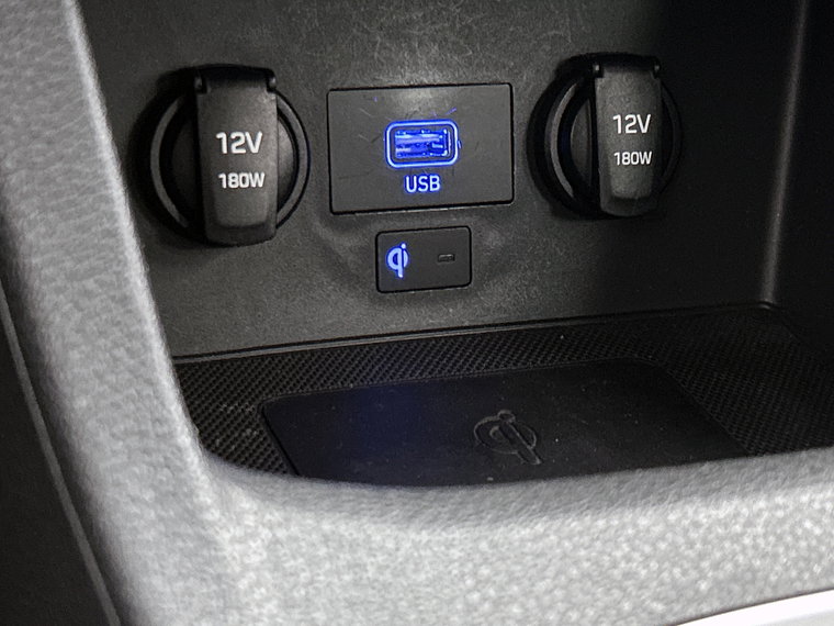 Vehicle Image 31
