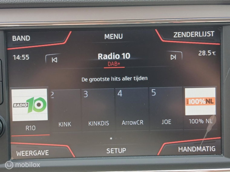 Vehicle Image 25
