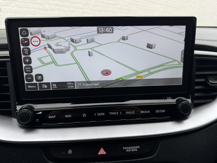 Vehicle Image 35