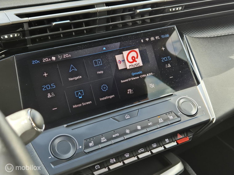 Vehicle Image 35
