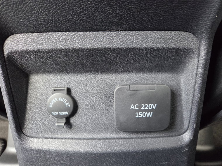 Vehicle Image 24