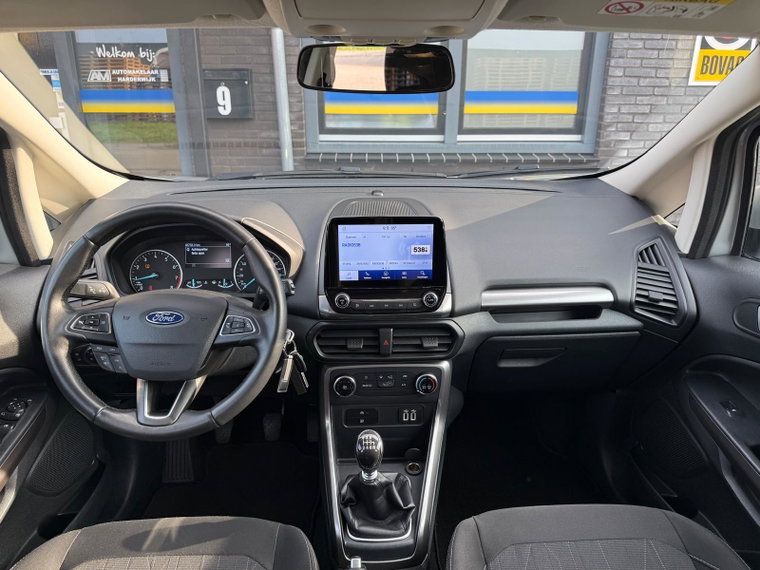 Vehicle Image 21