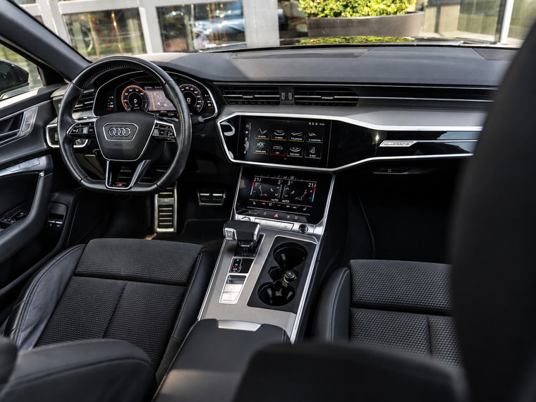 Vehicle Image 21